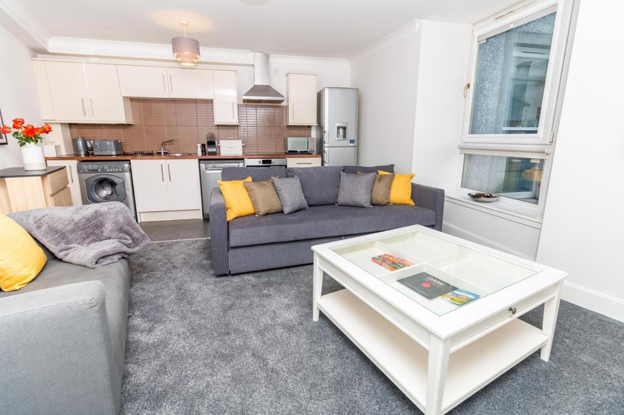 D'City Apartment, Up To 5 Guests Dundee Eksteriør billede